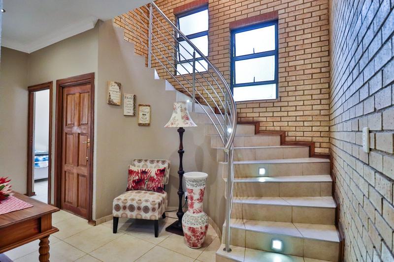 5 Bedroom Property for Sale in Midstream Estate Gauteng