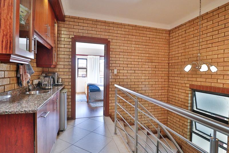 5 Bedroom Property for Sale in Midstream Estate Gauteng