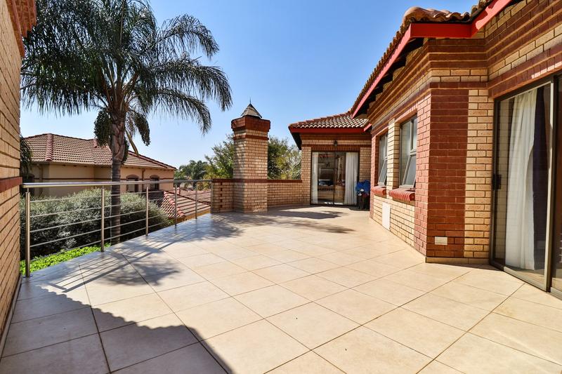 5 Bedroom Property for Sale in Midstream Estate Gauteng