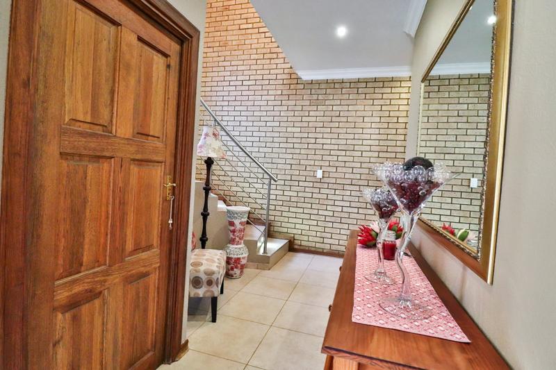 5 Bedroom Property for Sale in Midstream Estate Gauteng