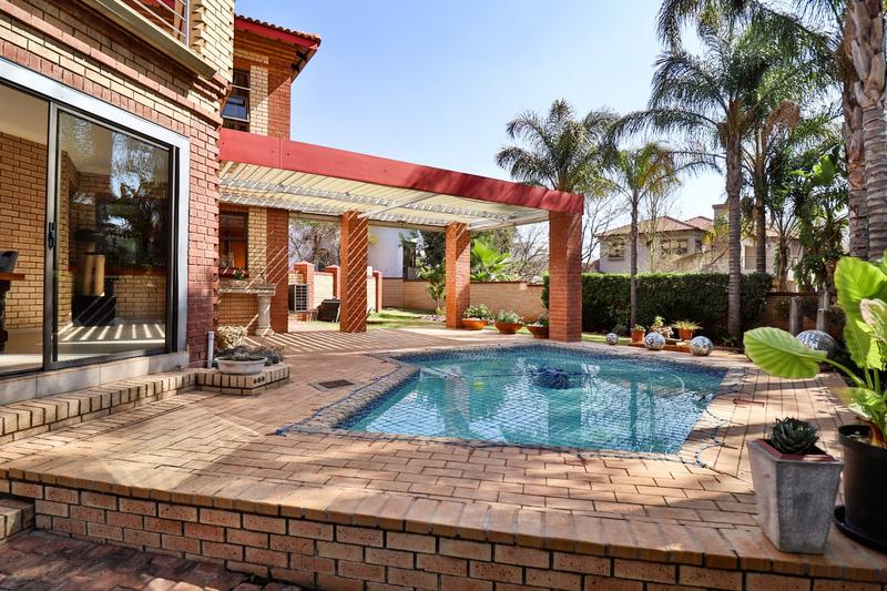 5 Bedroom Property for Sale in Midstream Estate Gauteng