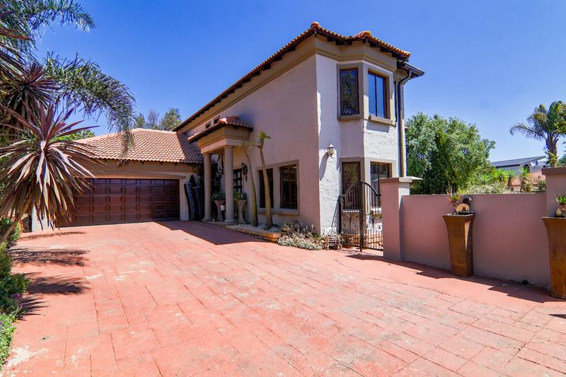 5 Bedroom Property for Sale in Midstream Estate Gauteng