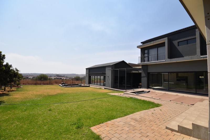 5 Bedroom Property for Sale in Midstream Estate Gauteng