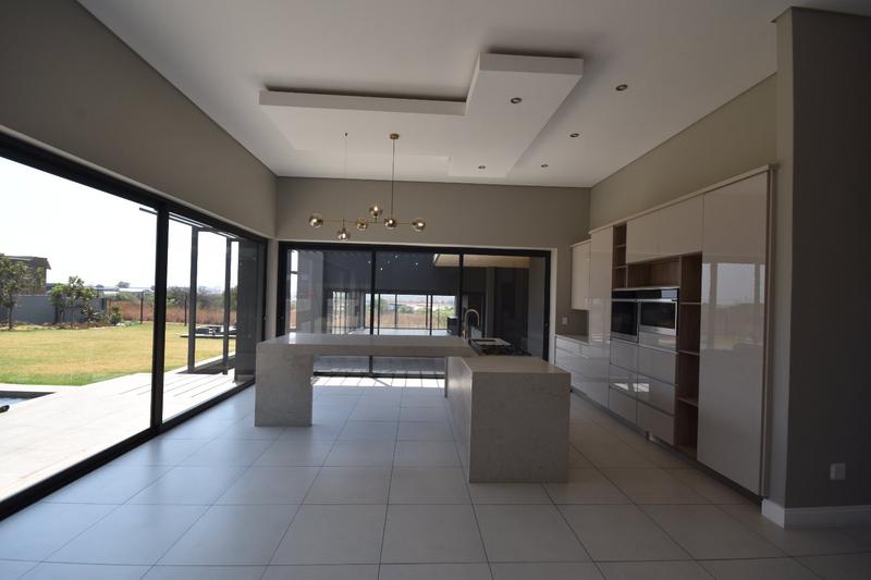 5 Bedroom Property for Sale in Midstream Estate Gauteng