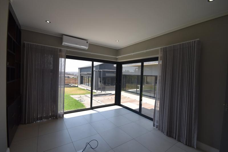 5 Bedroom Property for Sale in Midstream Estate Gauteng