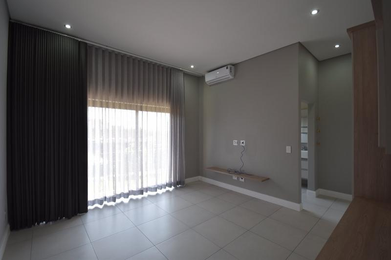 5 Bedroom Property for Sale in Midstream Estate Gauteng