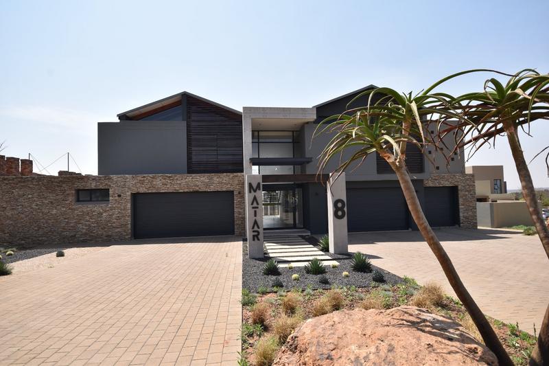 5 Bedroom Property for Sale in Midstream Estate Gauteng