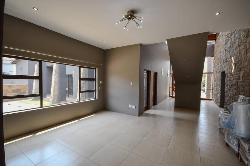 4 Bedroom Property for Sale in Midstream Estate Gauteng