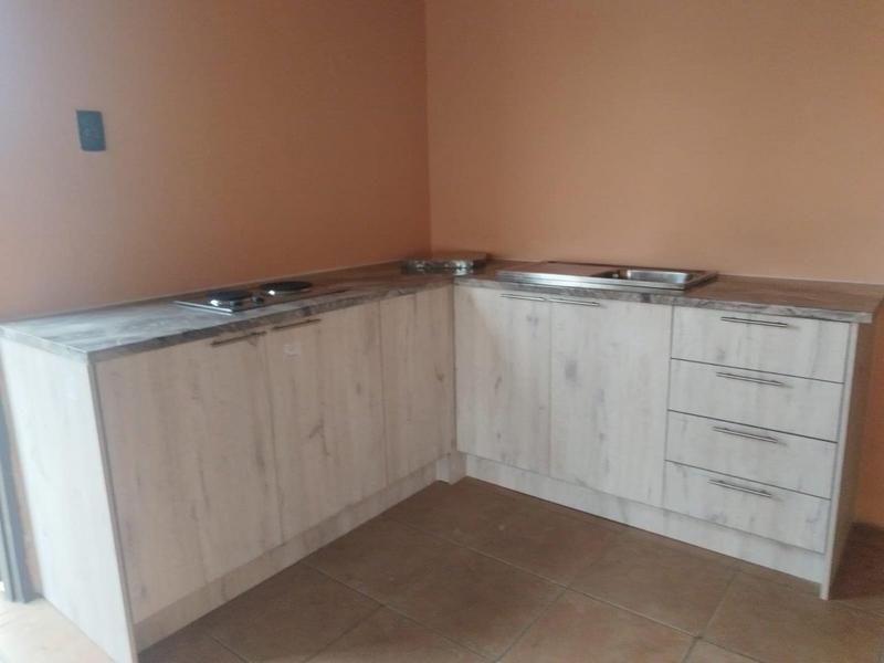 To Let 1 Bedroom Property for Rent in Tsakane Gauteng