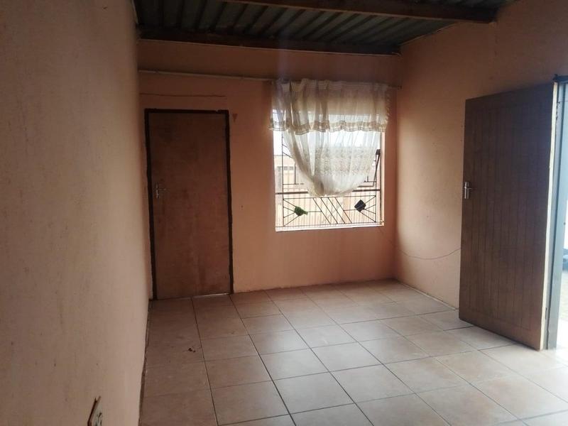 To Let 1 Bedroom Property for Rent in Tsakane Gauteng