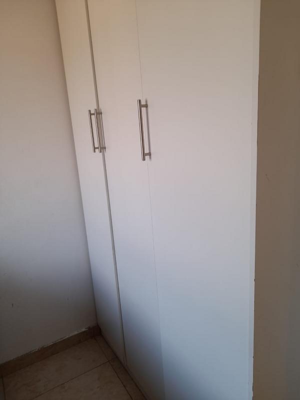 2 Bedroom Property for Sale in Fleurhof Gauteng