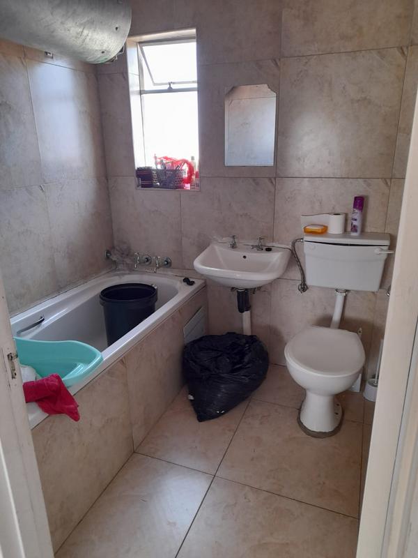 2 Bedroom Property for Sale in Fleurhof Gauteng