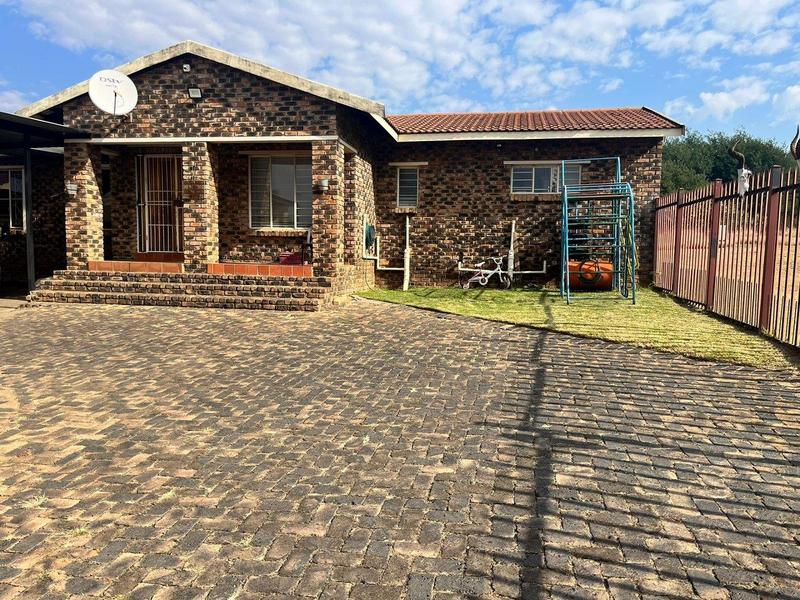 9 Bedroom Property for Sale in Groblerpark Gauteng