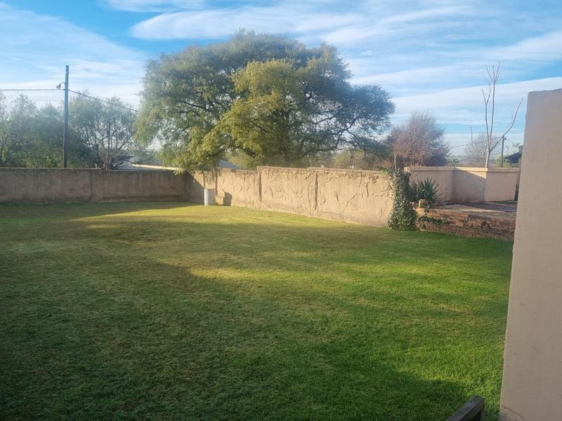 9 Bedroom Property for Sale in Groblerpark Gauteng