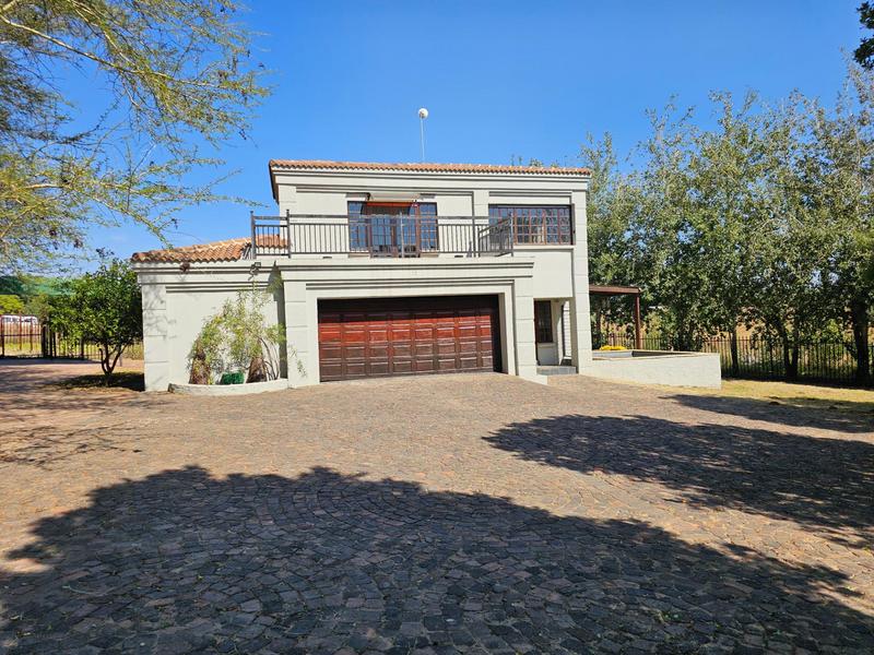 6 Bedroom Property for Sale in Muldersdrift Gauteng