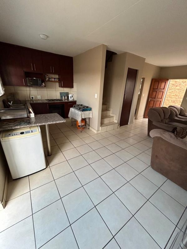 3 Bedroom Property for Sale in Annlin Gauteng