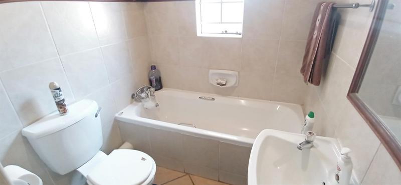 To Let 3 Bedroom Property for Rent in Moreleta Park Gauteng