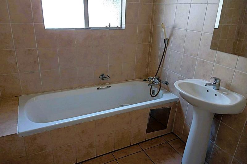 2 Bedroom Property for Sale in Bedfordview Gauteng