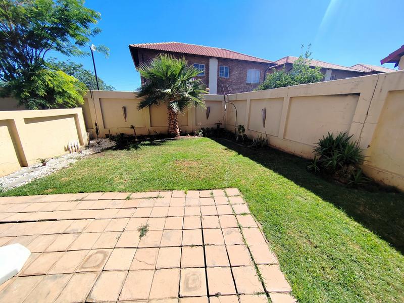 2 Bedroom Property for Sale in Annlin Gauteng