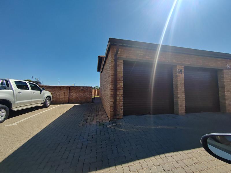 3 Bedroom Property for Sale in Annlin Gauteng