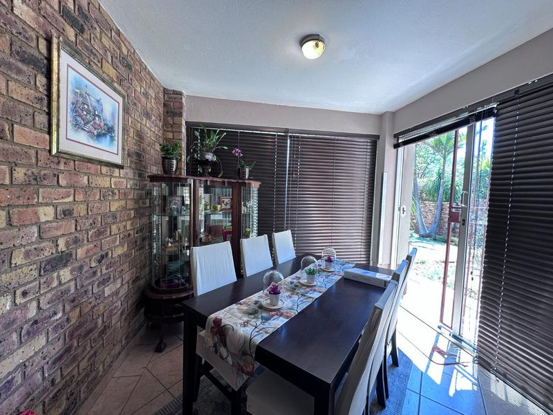 2 Bedroom Property for Sale in Theresa Park Gauteng