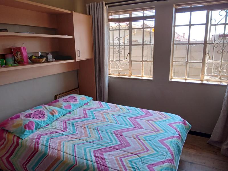 4 Bedroom Property for Sale in Sunnyridge Gauteng