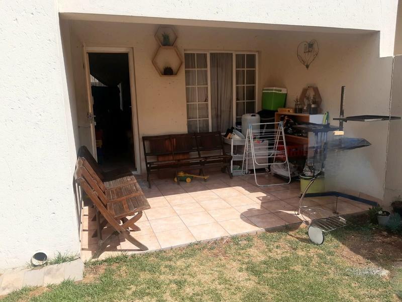 2 Bedroom Property for Sale in Rynfield Gauteng