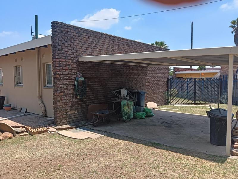 3 Bedroom Property for Sale in Freeway Park Gauteng