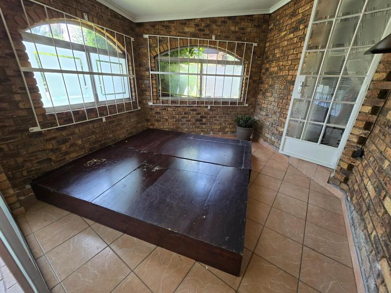 4 Bedroom Property for Sale in Sunward Park Gauteng