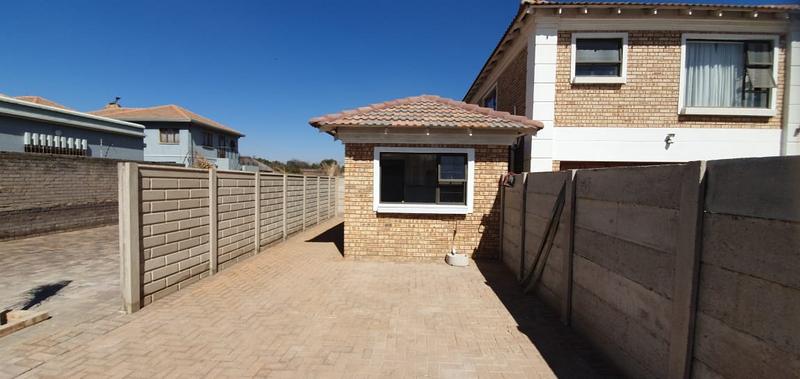 To Let 1 Bedroom Property for Rent in Dalpark Ext 1 Gauteng