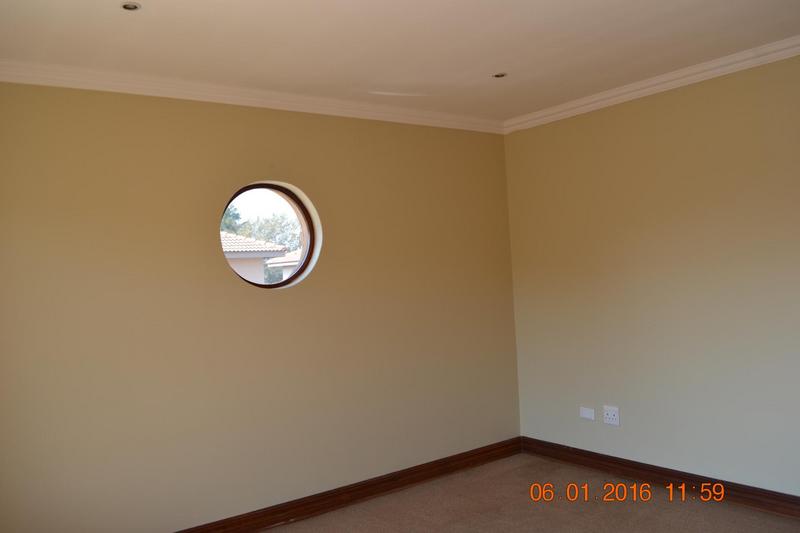 To Let 3 Bedroom Property for Rent in Kenleaf Gauteng