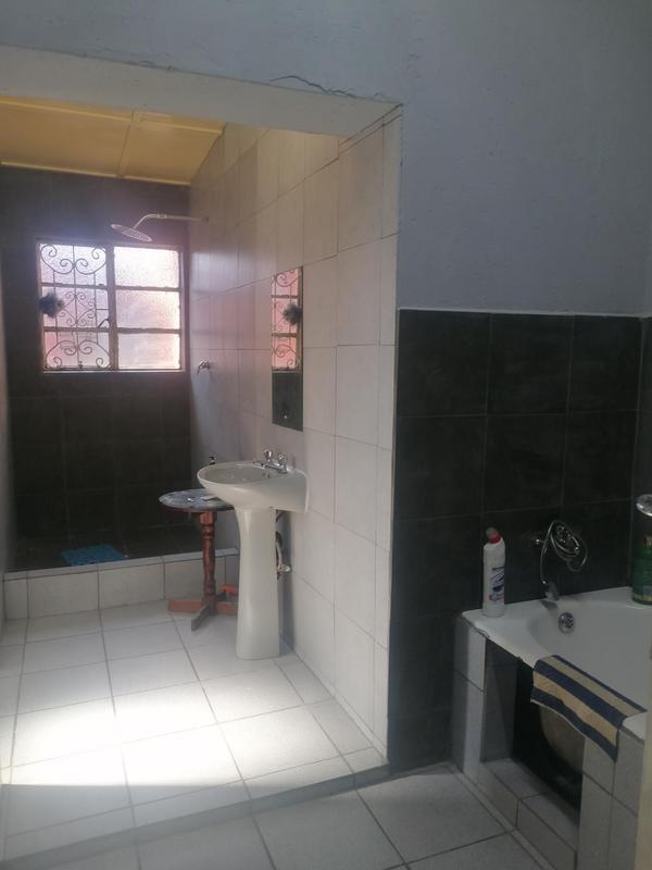 4 Bedroom Property for Sale in Brakpan Central Gauteng