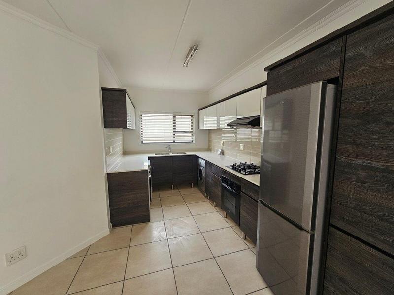 3 Bedroom Property for Sale in Greenstone Hill Gauteng