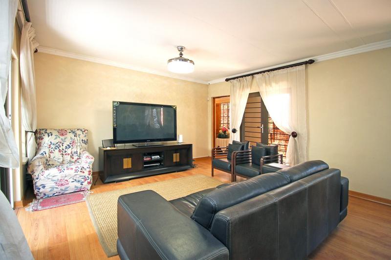 3 Bedroom Property for Sale in Magaliessig Gauteng