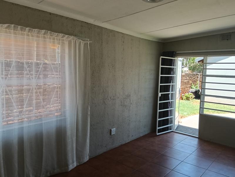 To Let commercial Property for Rent in Monument Gauteng