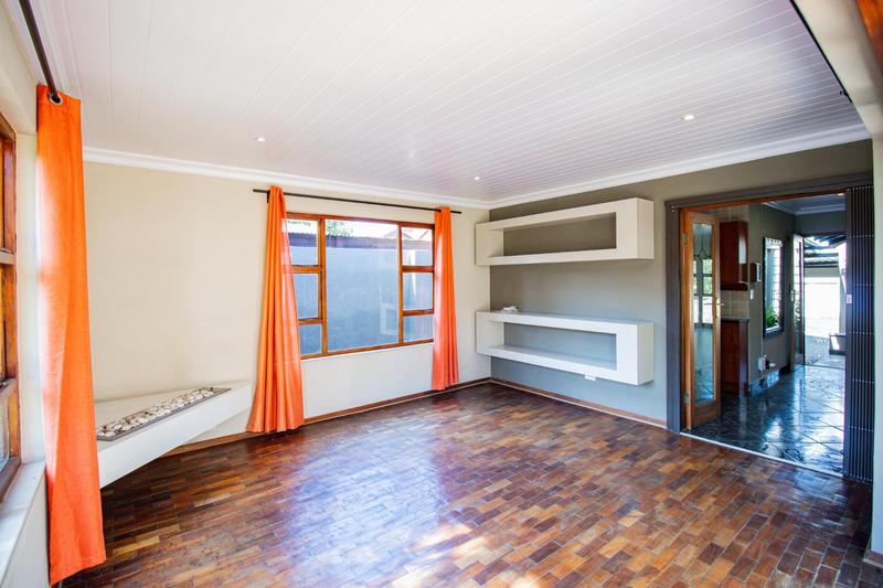 3 Bedroom Property for Sale in Bromhof Gauteng