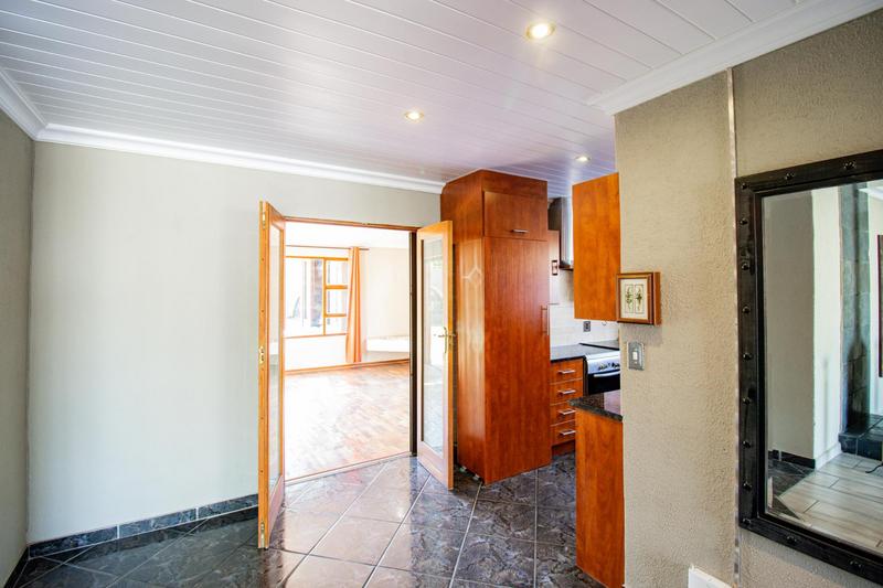 3 Bedroom Property for Sale in Bromhof Gauteng