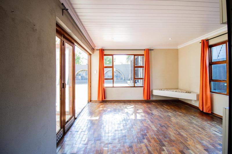 3 Bedroom Property for Sale in Bromhof Gauteng