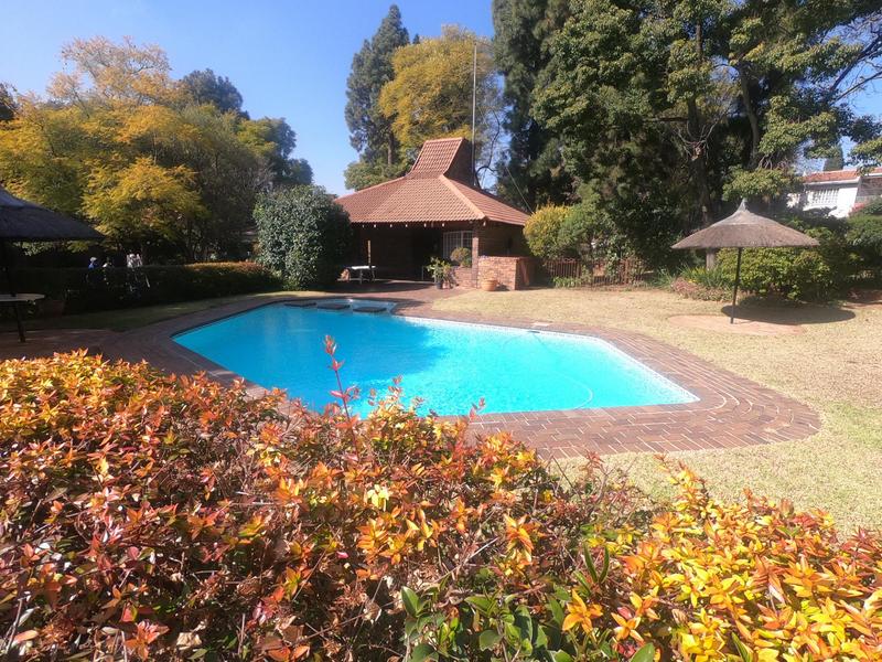 To Let 2 Bedroom Property for Rent in Sandown Gauteng