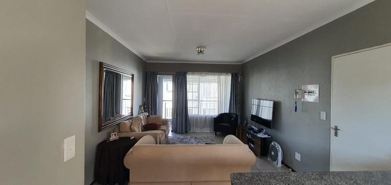 2 Bedroom Property for Sale in Fairlead Gauteng