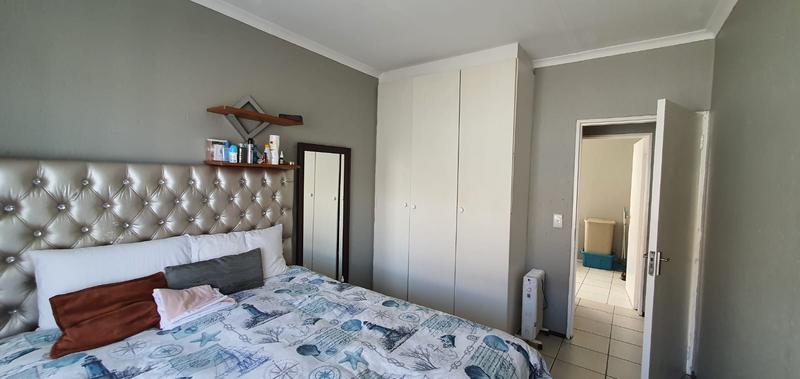 2 Bedroom Property for Sale in Fairlead Gauteng