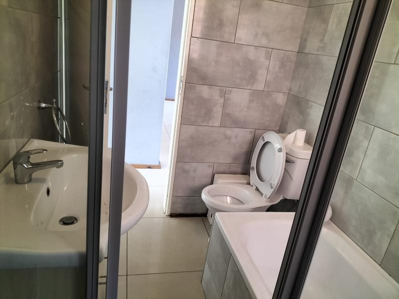 To Let 2 Bedroom Property for Rent in Terenure Gauteng