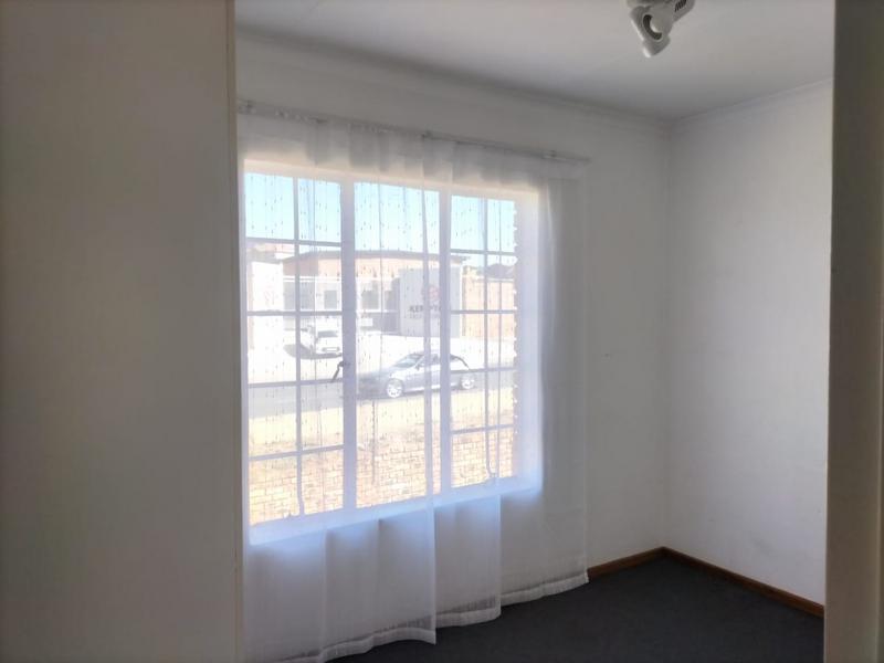 To Let 2 Bedroom Property for Rent in Terenure Gauteng