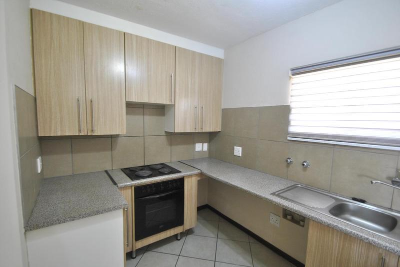 2 Bedroom Property for Sale in Noordwyk Gauteng