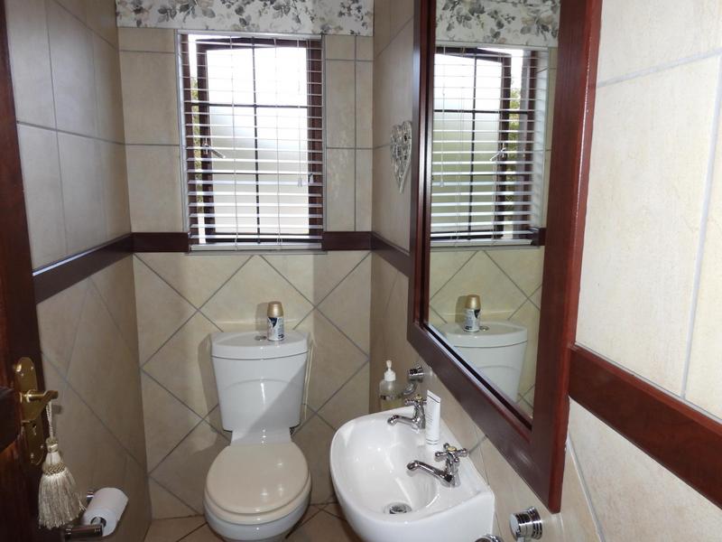 3 Bedroom Property for Sale in Midlands Estate Gauteng