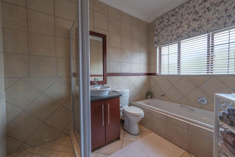 3 Bedroom Property for Sale in Midlands Estate Gauteng