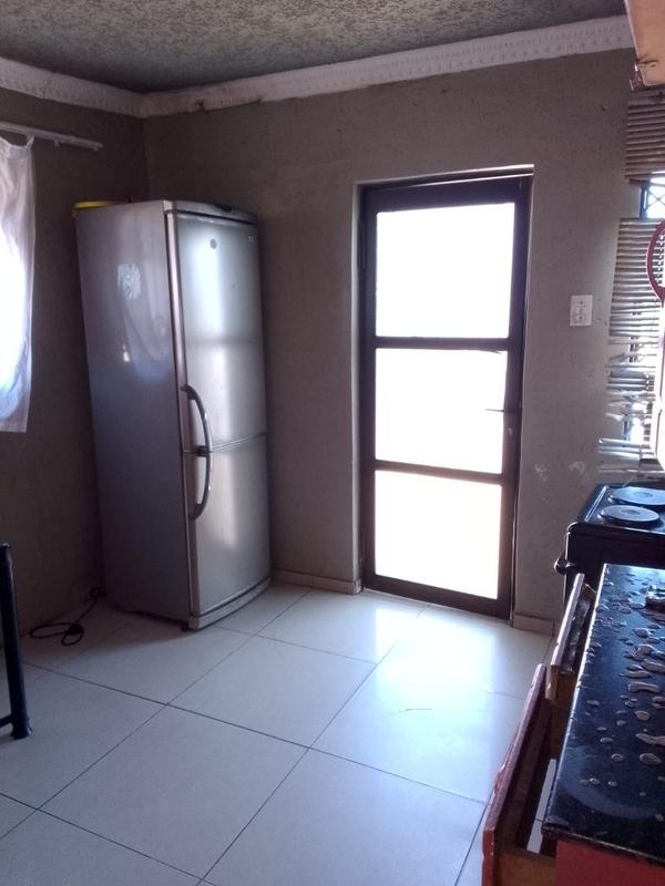 To Let 2 Bedroom Property for Rent in Meadowlands Gauteng