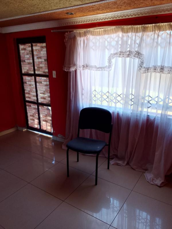 To Let 2 Bedroom Property for Rent in Meadowlands Gauteng