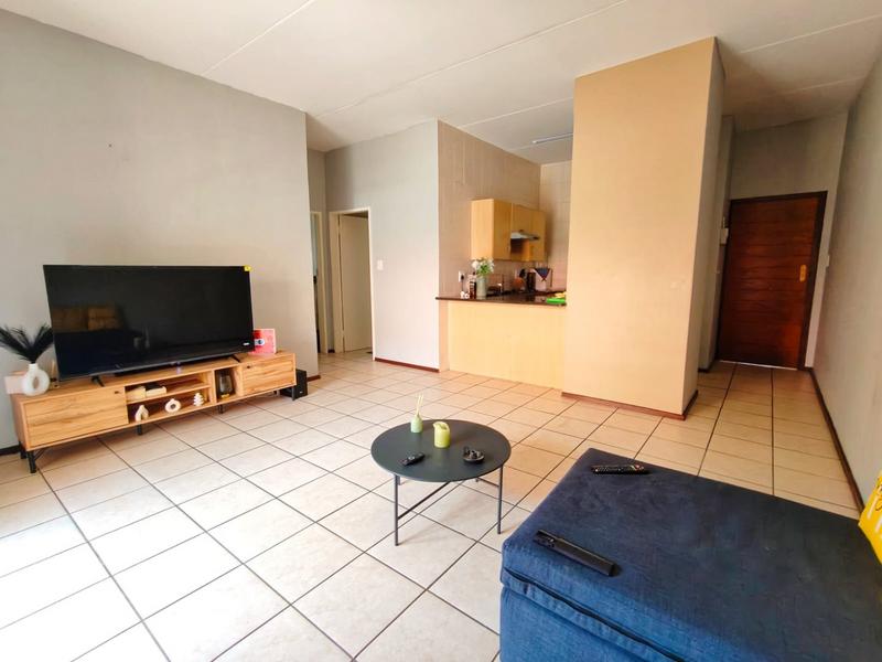 To Let 2 Bedroom Property for Rent in Pineslopes Gauteng