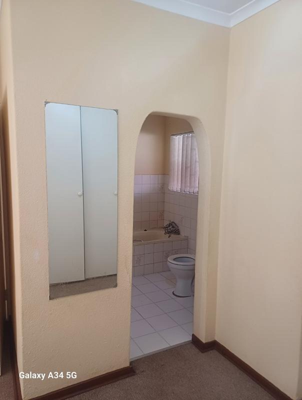 To Let 3 Bedroom Property for Rent in Birchleigh Gauteng